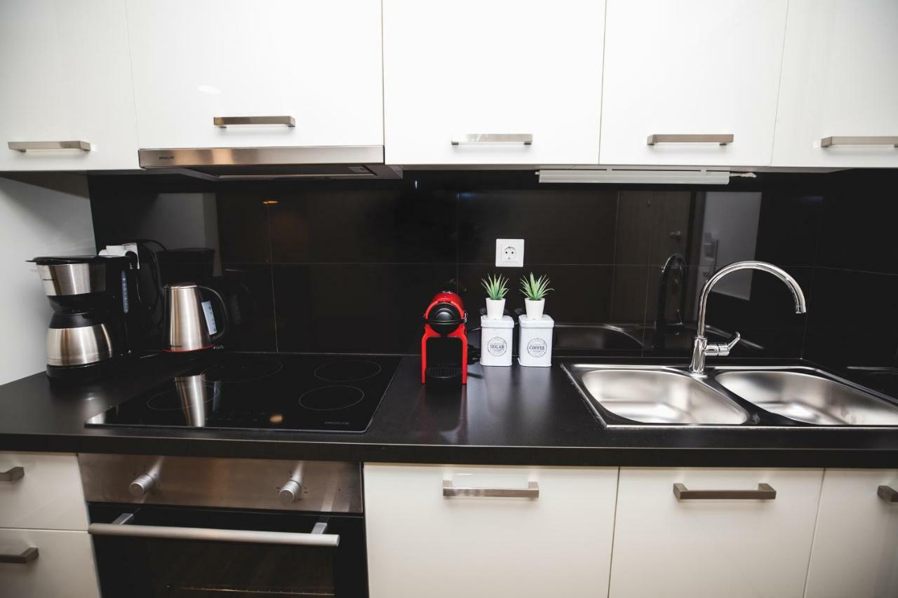 Ziva Apartment - 4Th Floor - Renovated 2019 Atina Dış mekan fotoğraf
